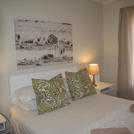 Wagon Wheel Country Lodge Beaufort West Phòng bức ảnh
