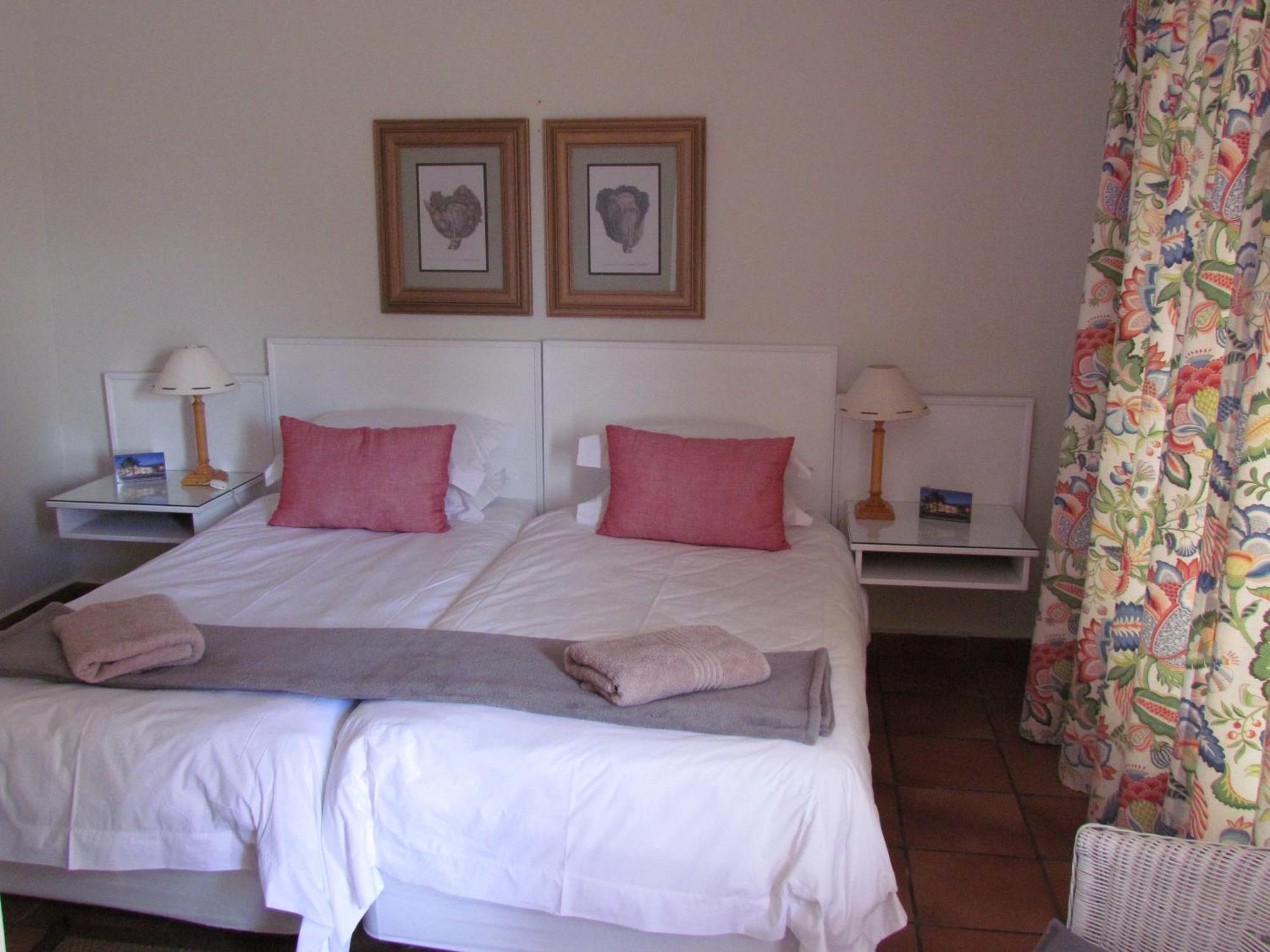 Wagon Wheel Country Lodge Beaufort West Phòng bức ảnh