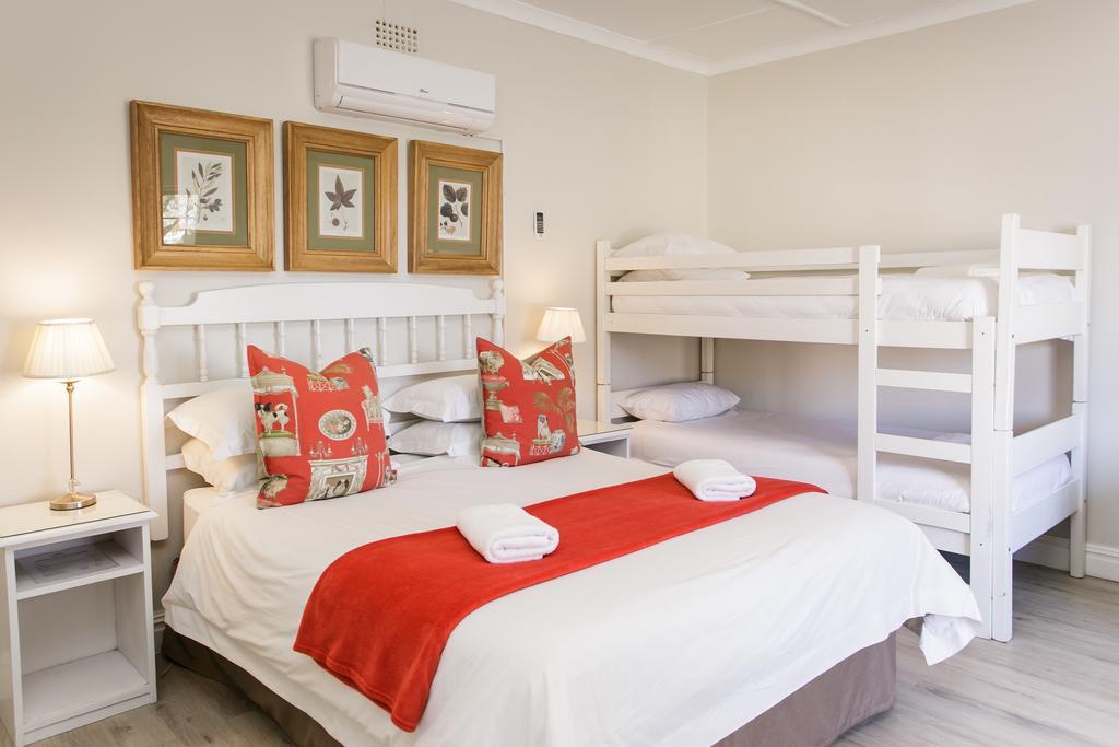 Wagon Wheel Country Lodge Beaufort West Ngoại thất bức ảnh