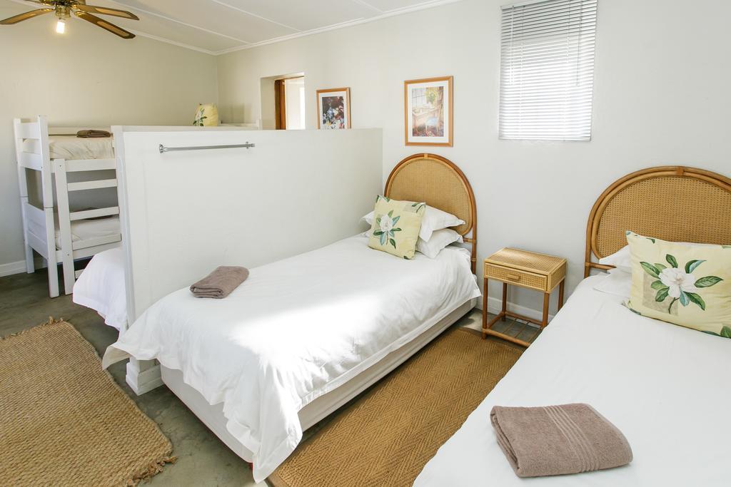 Wagon Wheel Country Lodge Beaufort West Ngoại thất bức ảnh