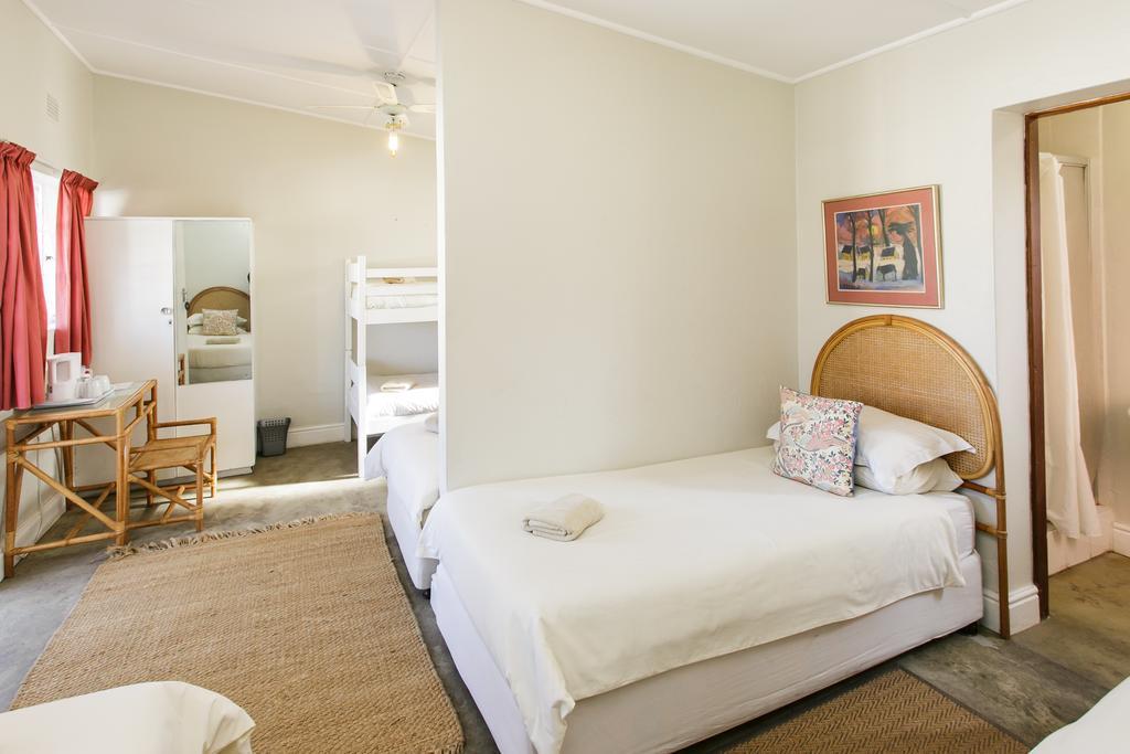 Wagon Wheel Country Lodge Beaufort West Ngoại thất bức ảnh